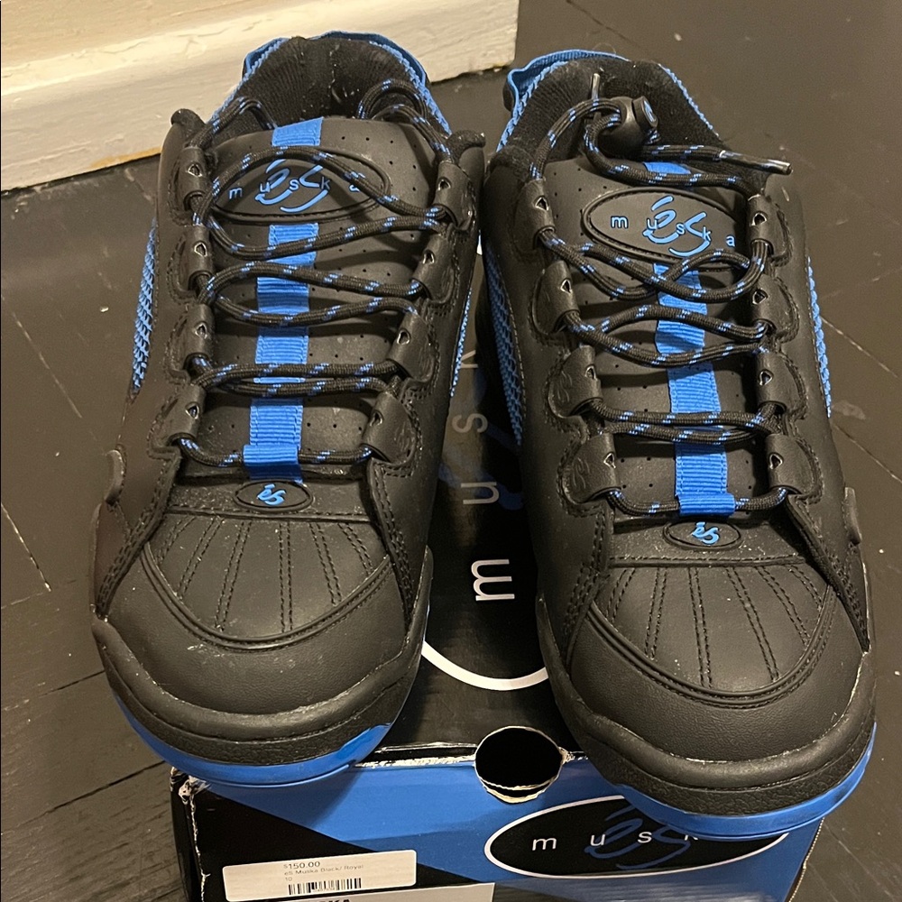 Black and Blue Men's Sneakers